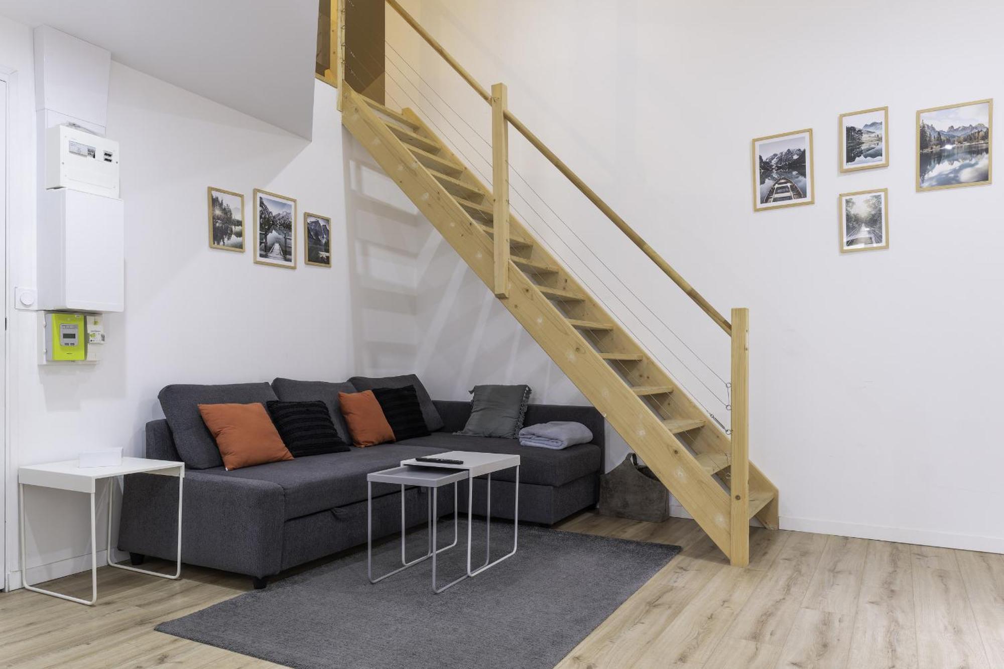 T2 Duplex Segre - Hyper Centre - Wifi - Netflix公寓 外观 照片